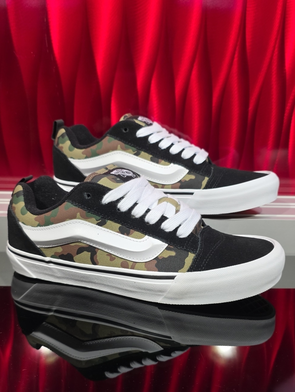 Vans Cruze Too CC Staple Black White Men 9.5 Women 11.0 New with Box